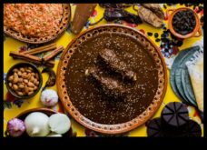 Mole Fiesta Mehhiko köögi maitsete sümfoonia